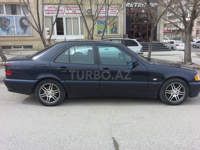 Mercedes C 220 1999, 258,092 km - 2.2 л - Bakı