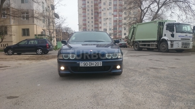 BMW 528 1998, 205,000 km - 2.8 l - Bakı