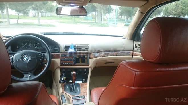 BMW 528 1998, 205,000 km - 2.8 l - Bakı