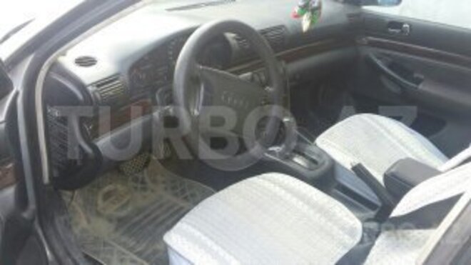 Audi A4 1996, 32,000 km - 0.2 л - Bakı