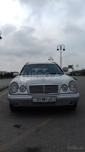 Mercedes E 240 1999, 191,200 km - 2.4 л - Bakı