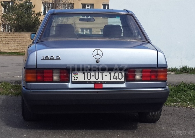 Mercedes 190 1992, 420,000 km - 2.0 l - Sumqayıt