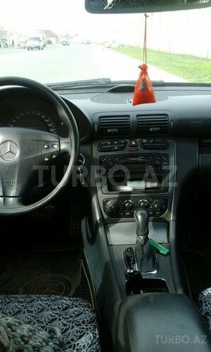 Mercedes C 200 2004, 135,000 km - 2.0 l - Gəncə