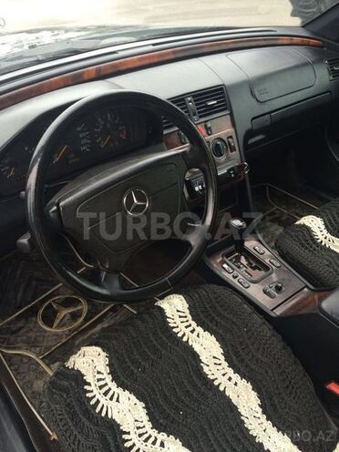 Mercedes C 180 1999, 160,000 km - 1.8 л - Bakı