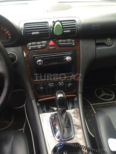 Mercedes C 240 2002, 110,000 km - 2.6 l - Bakı
