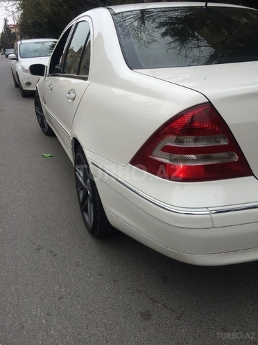 Mercedes C 240 2002, 110,000 km - 2.6 l - Bakı