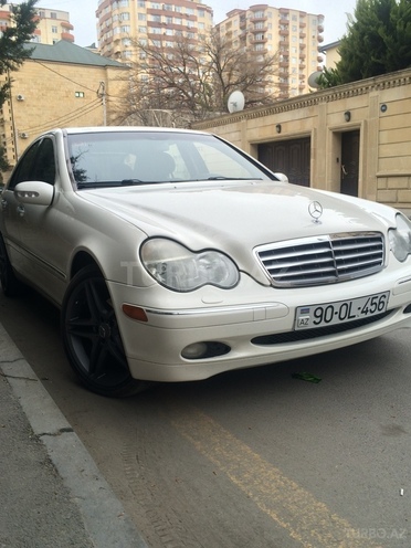 Mercedes C 240 2002, 110,000 km - 2.6 l - Bakı