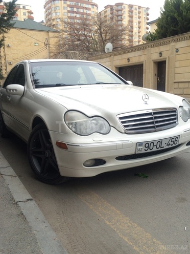 Mercedes C 240 2002, 110,000 km - 2.6 l - Bakı