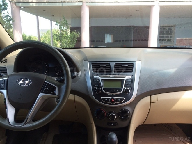 Hyundai Accent 2011, 109,000 km - 1.6 l - Bakı