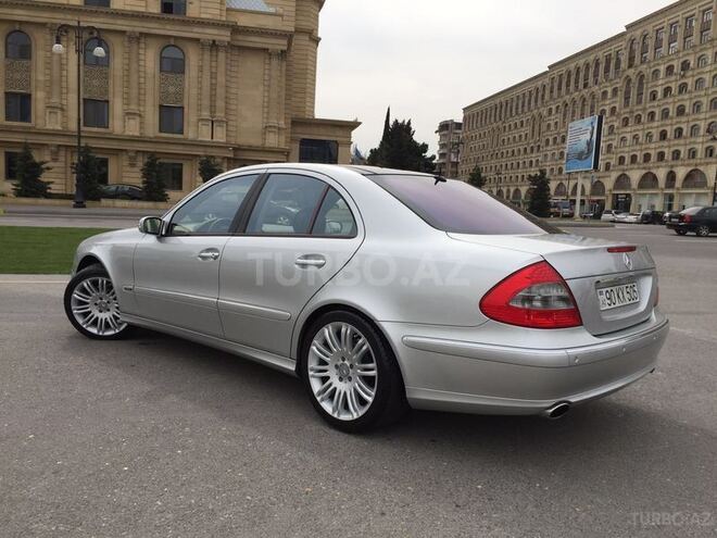 Mercedes E 320 2002, 201,000 km - 3.2 l - Bakı