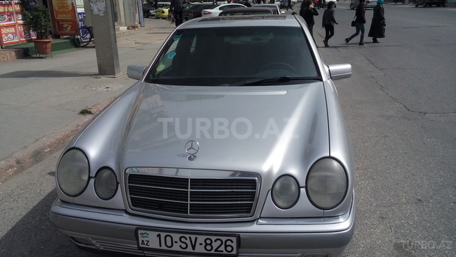 Mercedes E 230 1995, 403,000 km - 2.3 l - Bakı