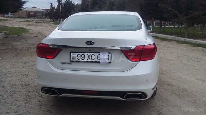 Kia Quoris 2013, 60,000 km - 3.8 l - Bakı