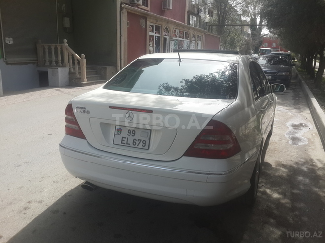Mercedes C 230 2005, 135,933 km - 2.5 l - Bakı