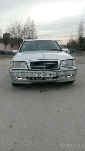 Mercedes C 200 1997, 185,000 km - 2.0 l - Ucar