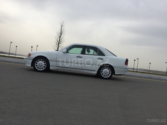Mercedes C 230 1998, 225,000 km - 2.3 л - Bakı