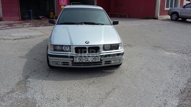BMW 320 1996, 250,000 km - 1.8 l - Bakı