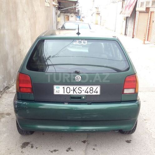 Volkswagen Polo 1998, 100,000 km - 1.8 l - Bakı