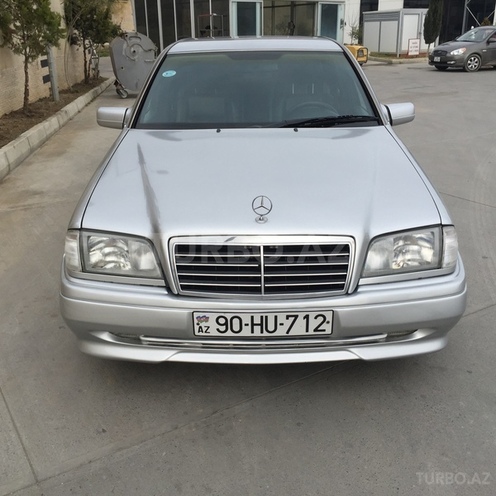 Mercedes C 220 1994, 179,000 km - 2.2 л - Bakı