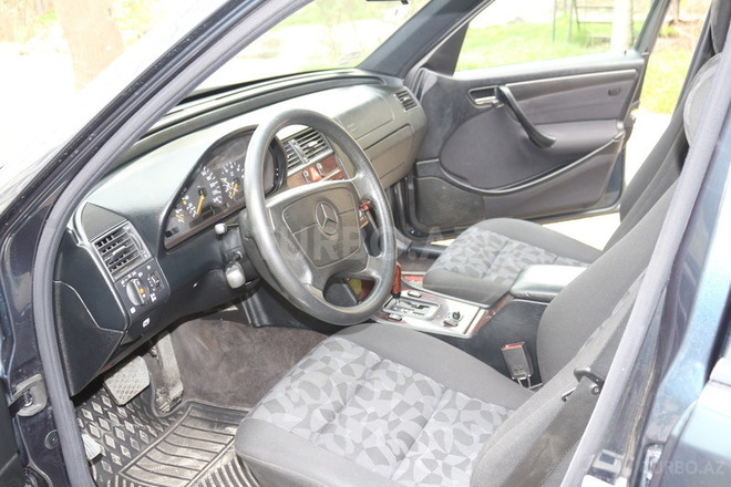 Mercedes C 180 1997, 195,665 km - 1.8 l - Gəncə