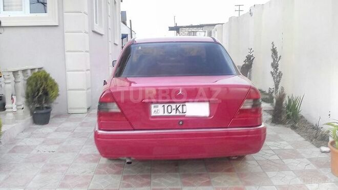 Mercedes C 180 1993, 200,000 km - 1.8 л - Sumqayıt