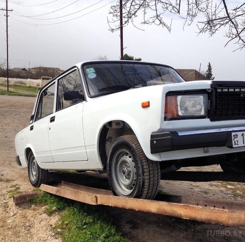 LADA (VAZ) 2107 2010, 130,000 km - 1.6 л - Bakı