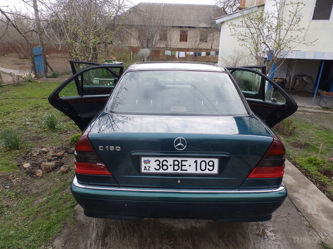 Mercedes C 180 1998, 250,000 km - 1.8 l - Qəbələ