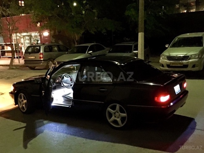 Mercedes C 230 1998, 150,327 km - 2.3 л - Bakı