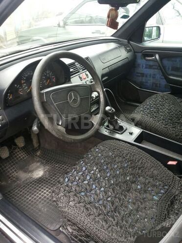 Mercedes C 180 1996, 297,000 km - 1.8 l - Gəncə