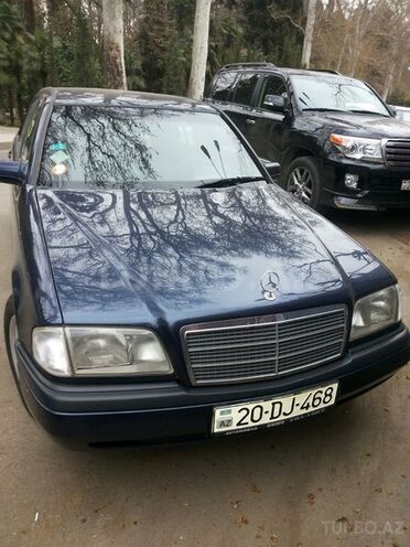Mercedes C 180 1996, 297,000 km - 1.8 l - Gəncə