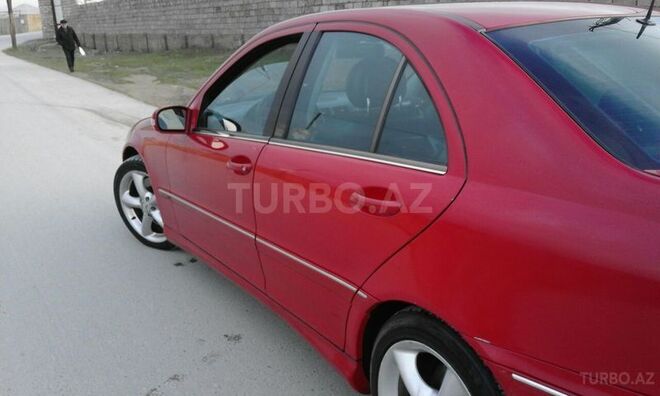 Mercedes C 230 2004, 23,000 km - 1.8 l - Bakı