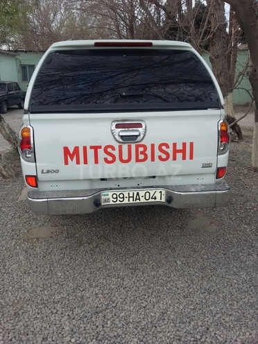 Mitsubishi L200 2014, 40,000 km - 2.5 l - Sumqayıt