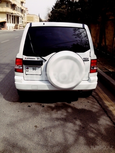 Mitsubishi Pajero io 1999, 164,000 km - 1.8 л - Bakı