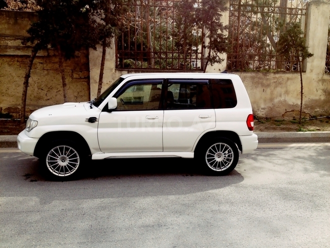 Mitsubishi Pajero io 1999, 164,000 km - 1.8 л - Bakı