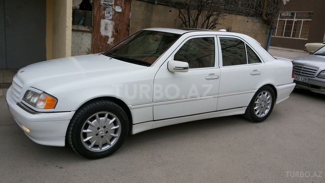 Mercedes C 230 2000, 149,024 km - 2.3 l - Bakı
