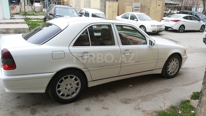 Mercedes C 230 2000, 149,024 km - 2.3 l - Bakı
