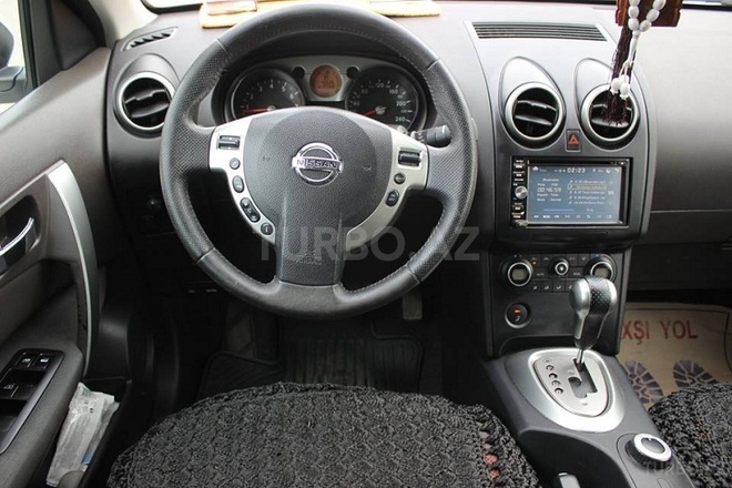 Nissan Qashqai 2008, 70,000 km - 2.0 l - Bakı
