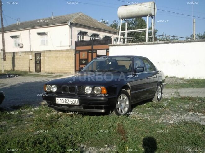 BMW 520 1990, 200,000 km - 2.0 л - Göyçay