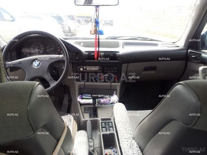 BMW 520 1990, 200,000 km - 2.0 л - Göyçay