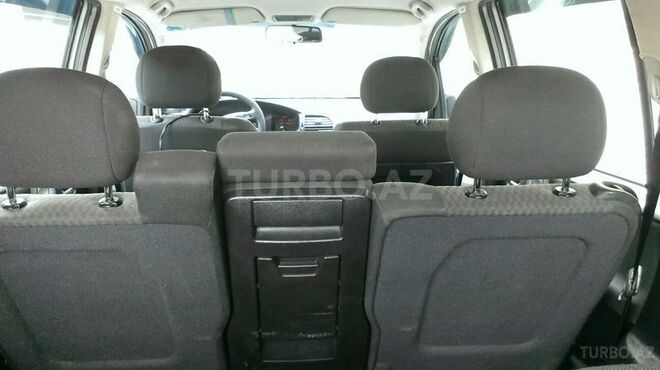 Opel Zafira 2004, 300,000 km - 2.0 л - Bakı