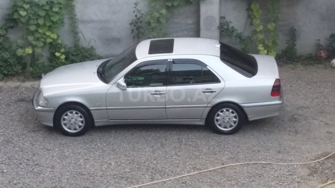 Mercedes C 180 1999, 225,000 km - 1.8 л - Mingəçevir