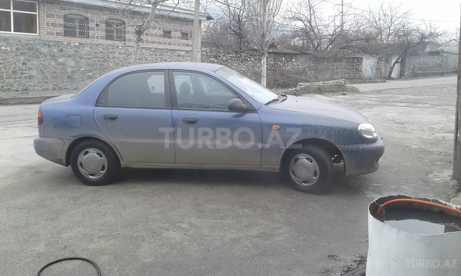Daewoo Lanos 1998, 198,000 km - 1.5 l - Şəki