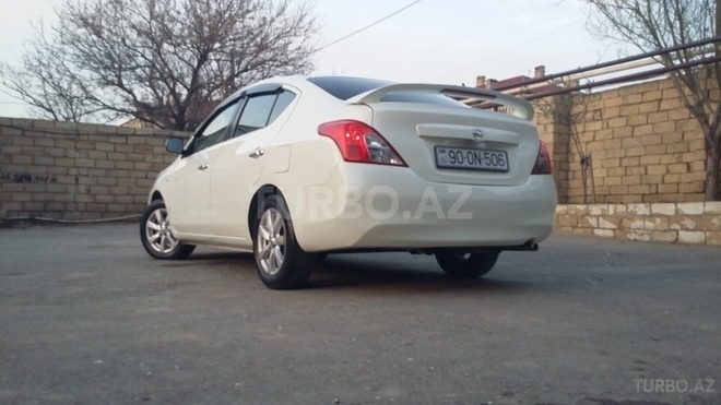 Nissan Sunny 2012, 146,000 km - 1.6 л - Bakı