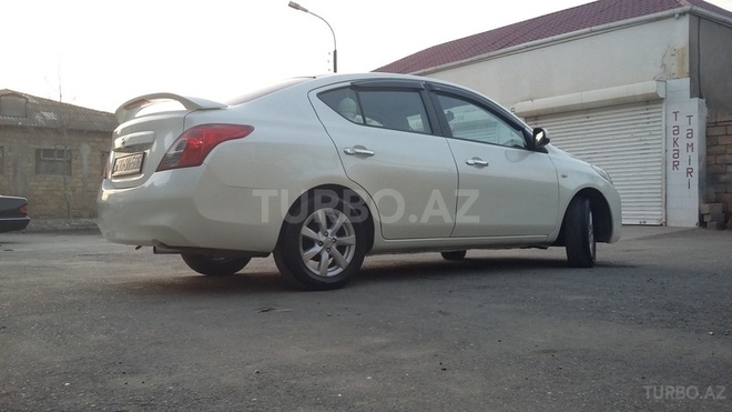 Nissan Sunny 2012, 146,000 km - 1.6 л - Bakı