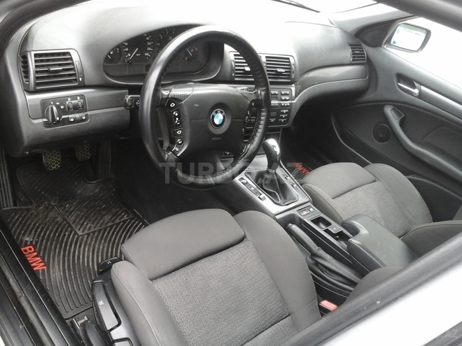 BMW 318 2001, 290,000 km - 2.0 l - Bakı