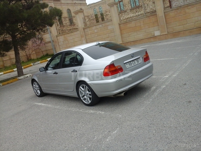 BMW 318 2001, 290,000 km - 2.0 l - Bakı