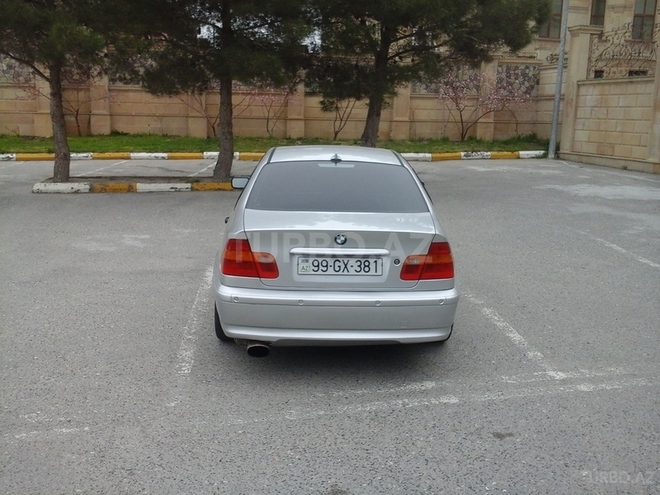 BMW 318 2001, 290,000 km - 2.0 l - Bakı