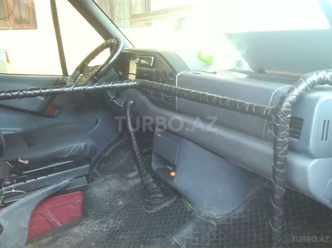 Mercedes Sprinter 308 1995, 120,000 km - 2.3 л - Şirvan