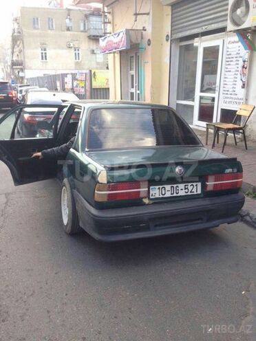 BMW  1984, 230,000 km - 1.9 l - Bakı
