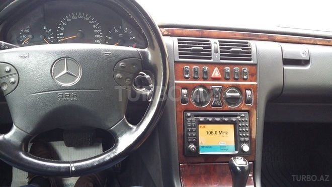 Mercedes E 220 1999, 327,800 km - 2.2 л - Bakı