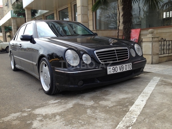 Mercedes E 320 2001, 148,000 km - 3.2 l - Lənkəran